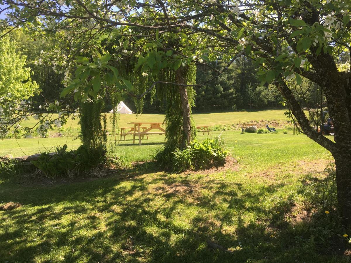 Craftsbury Farmhouse Екстер'єр фото