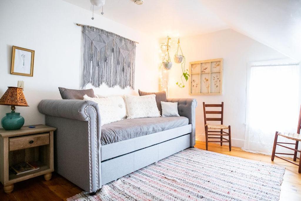 Craftsbury Farmhouse Екстер'єр фото