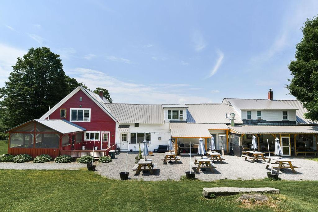 Craftsbury Farmhouse Екстер'єр фото